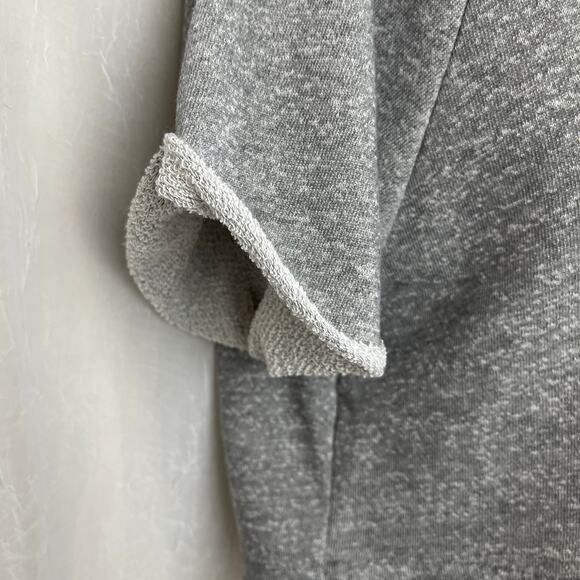 Forever 21 Heather Grey Cropped Sweatshirt White Mesh Trim Athletic T-shirt NWT - Picture 5 of 16